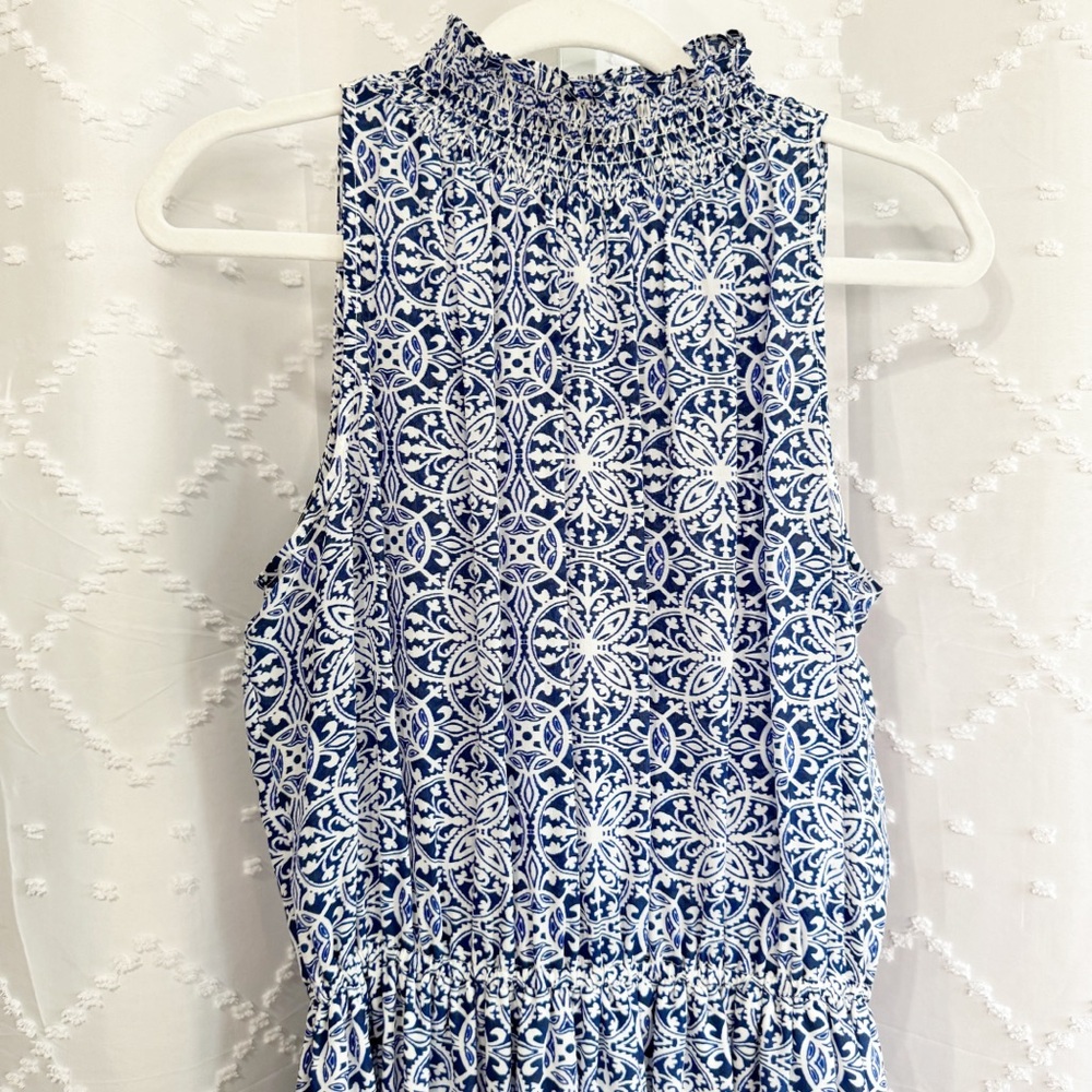 💎 ⭐️ 122. Shoshanna Blue White Silk Dress Size 10 Smocked Collar Elastic Waist - Picture 4 of 11